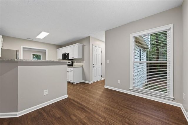 375 Saybrooke Crossing, Acworth, GA 30101