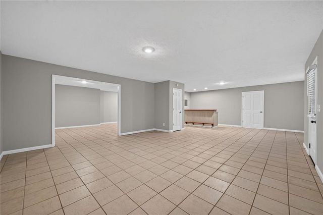 375 Saybrooke Crossing, Acworth, GA 30101