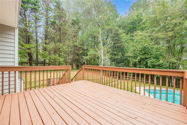 375 Saybrooke Crossing, Acworth, GA 30101
