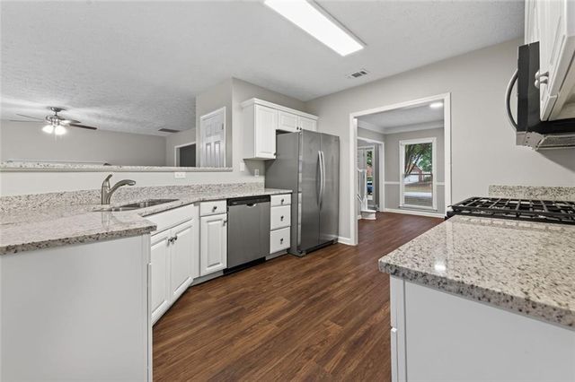 375 Saybrooke Crossing, Acworth, GA 30101