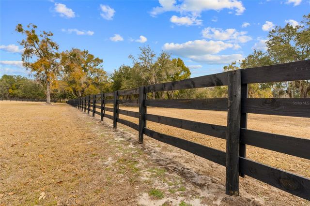 12350 NW HWY 225 NW HWY 225, Reddick, FL 32686