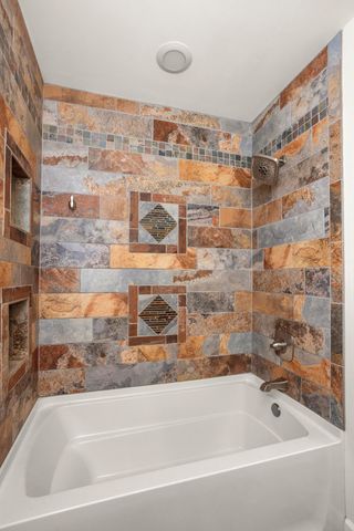 4853 Everest Dr, Old Hickory, TN 37138