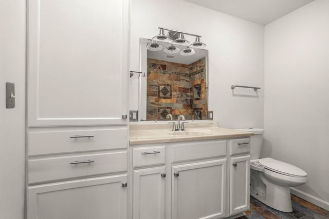 4853 Everest Dr, Old Hickory, TN 37138