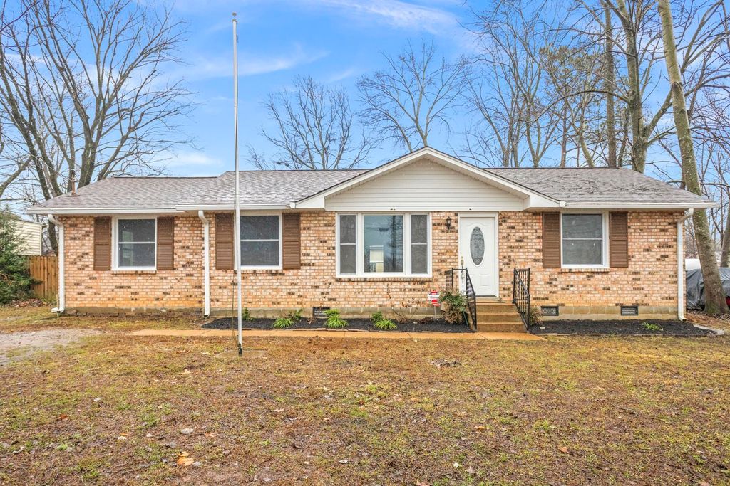 4853 Everest Dr, Old Hickory, TN 37138