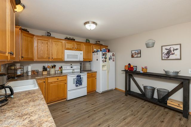 1004 15th Street SE, Bondurant, IA 50035