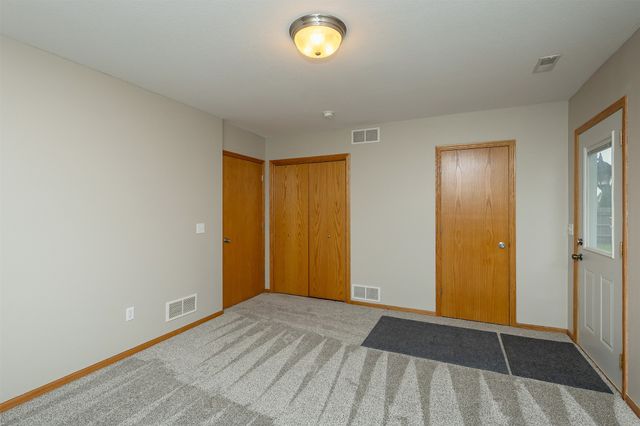 1004 15th Street SE, Bondurant, IA 50035