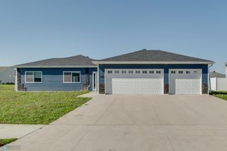 3613 18th Street S, Moorhead, MN 56560