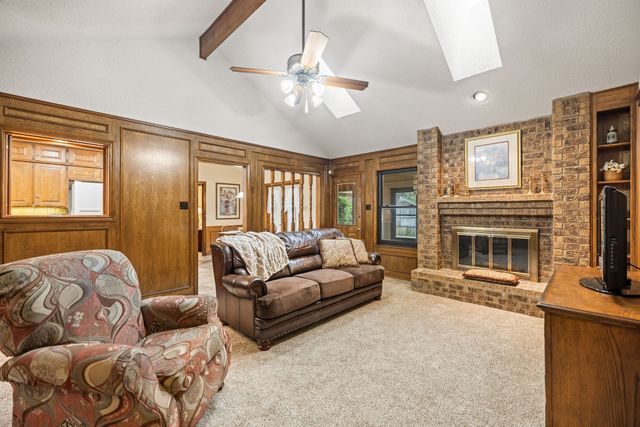 2036 Parkridge Court, Hurst, TX 76054