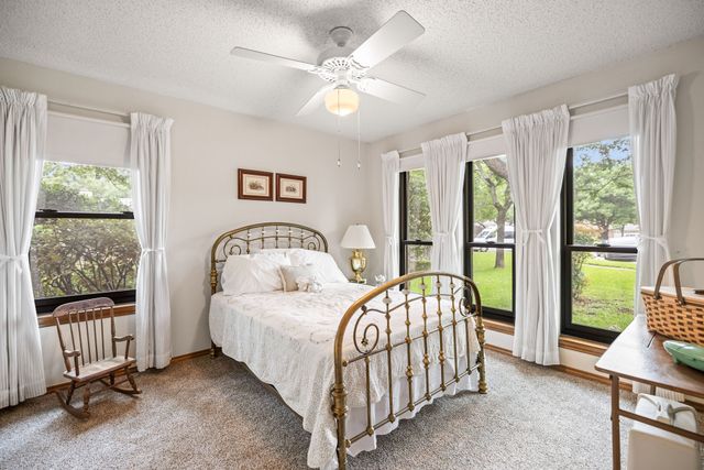 2036 Parkridge Court, Hurst, TX 76054