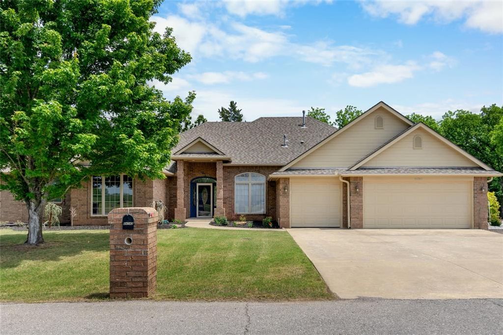 44743 Kingsbury Lane, Shawnee, OK 74801