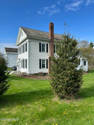 29 NW Washington, Cambridge Village, NY 12816