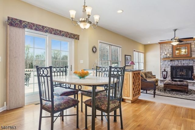 11 Rice Ln, Washington Twp., NJ 07853