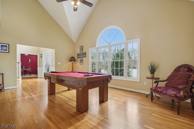 11 Rice Ln, Washington Twp., NJ 07853