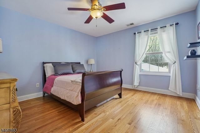 11 Rice Ln, Washington Twp., NJ 07853