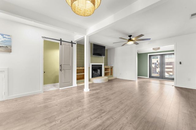 706 Nora Lane, Mount Pleasant, SC 29464