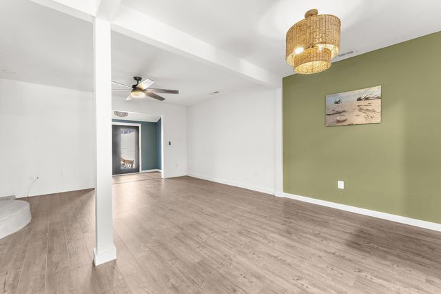 706 Nora Lane, Mount Pleasant, SC 29464