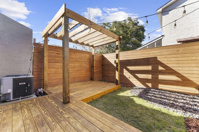 706 Nora Lane, Mount Pleasant, SC 29464