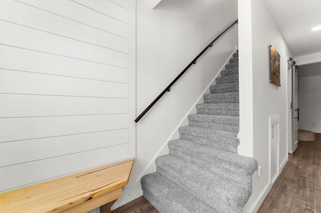 706 Nora Lane, Mount Pleasant, SC 29464