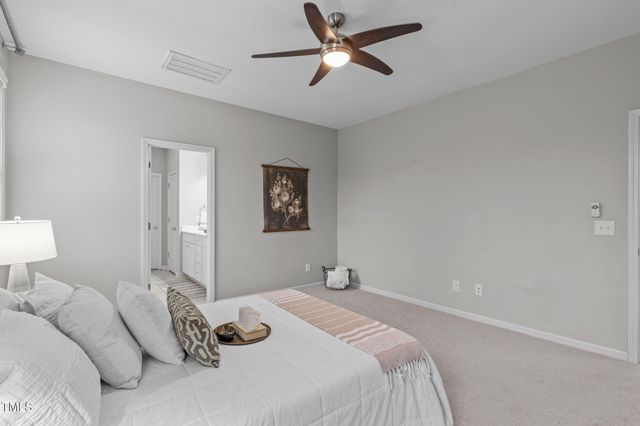 105 Bridge Street, Fuquay Varina, NC 27526