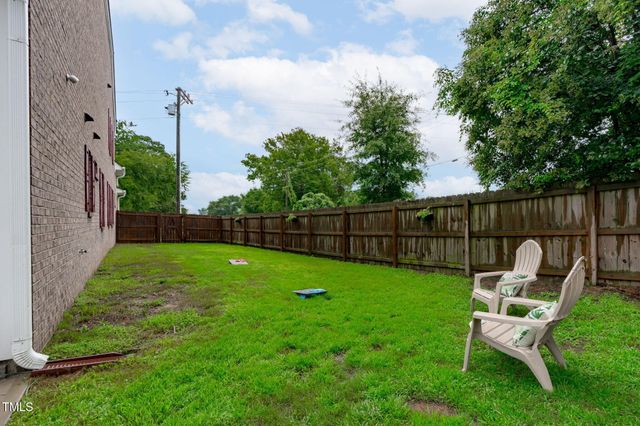 105 Bridge Street, Fuquay Varina, NC 27526