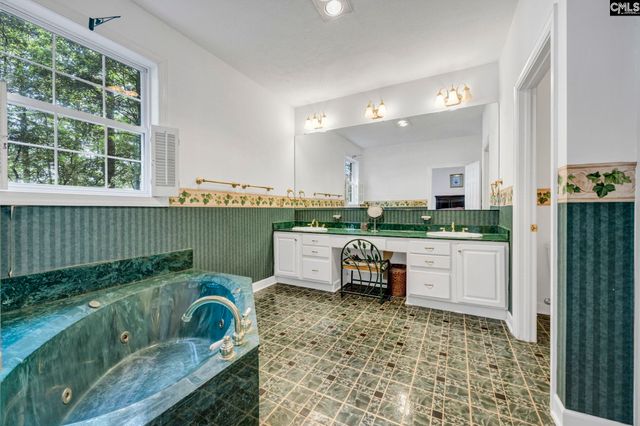 1143 Murray Point Road, Batesburg, SC 29006