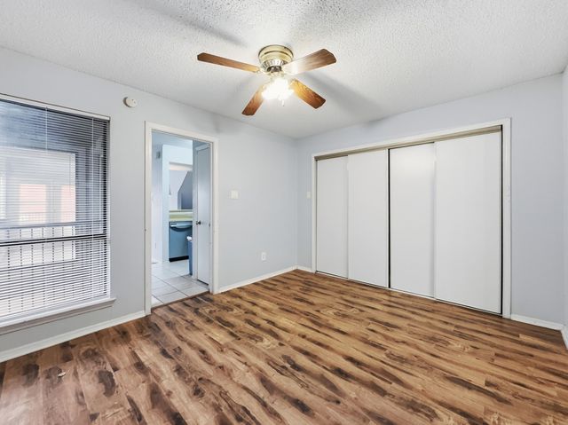 9835 Walnut Street 208, Dallas, TX 75243