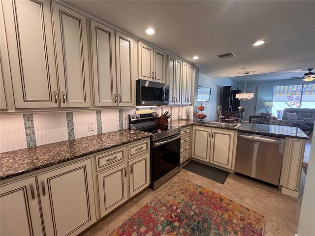 7753 BERGAMO AVENUE, Sarasota, FL 34238