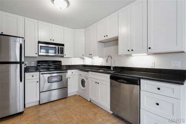 5630 Pershing Avenue 30, St Louis, MO 63112