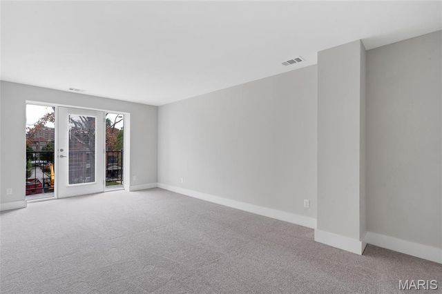 5630 Pershing Avenue 30, St Louis, MO 63112