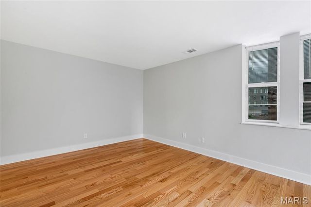 5630 Pershing Avenue 30, St Louis, MO 63112