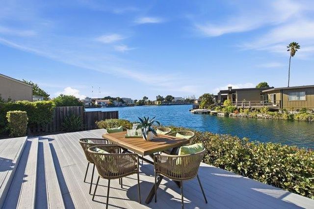 653 Matsonia Drive, Foster City, CA 94404
