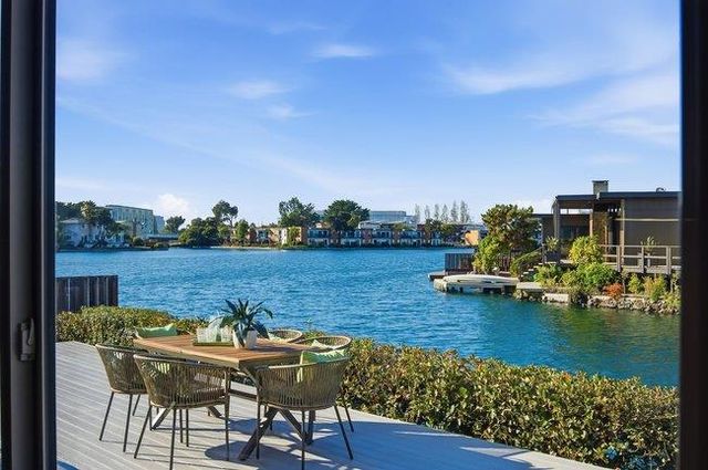 653 Matsonia Drive, Foster City, CA 94404