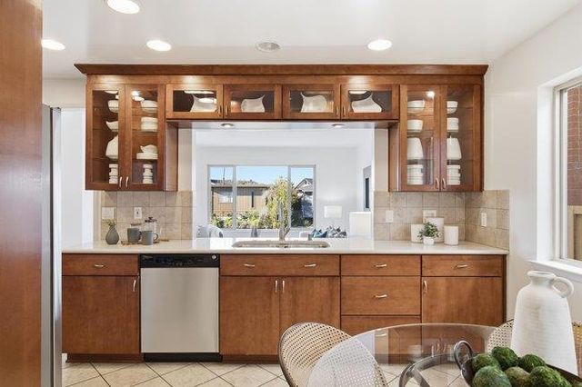 653 Matsonia Drive, Foster City, CA 94404