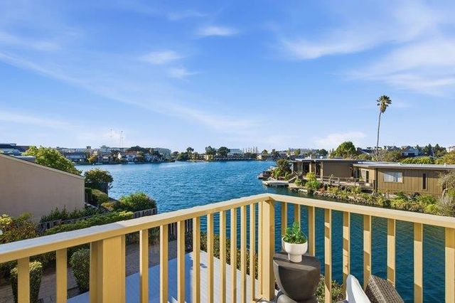 653 Matsonia Drive, Foster City, CA 94404