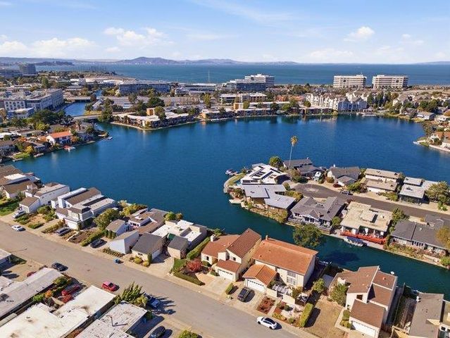 653 Matsonia Drive, Foster City, CA 94404