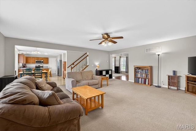 3439 Caton Run Crossing, Shiloh, IL 62221