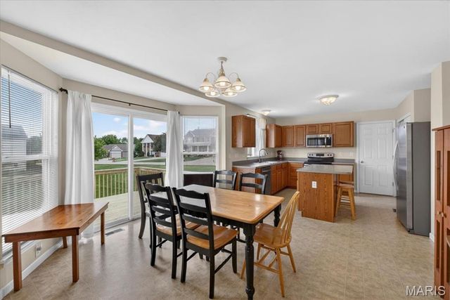 3439 Caton Run Crossing, Shiloh, IL 62221