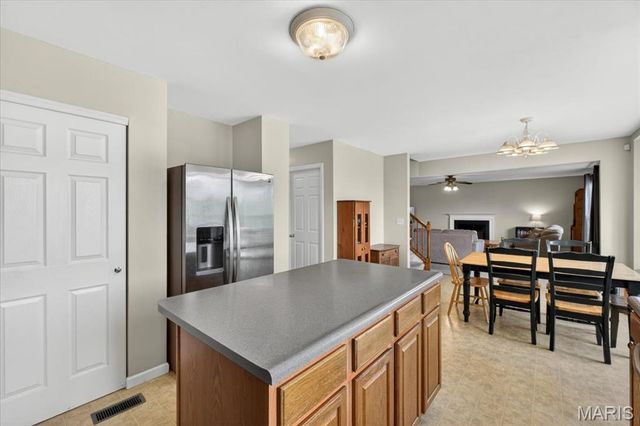 3439 Caton Run Crossing, Shiloh, IL 62221