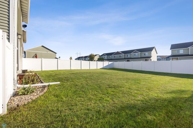 4110 52nd Street S, Fargo, ND 58104