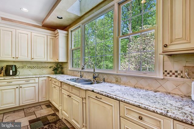 11224 DEVEREUX MANOR LN, Fairfax Station, VA 22039