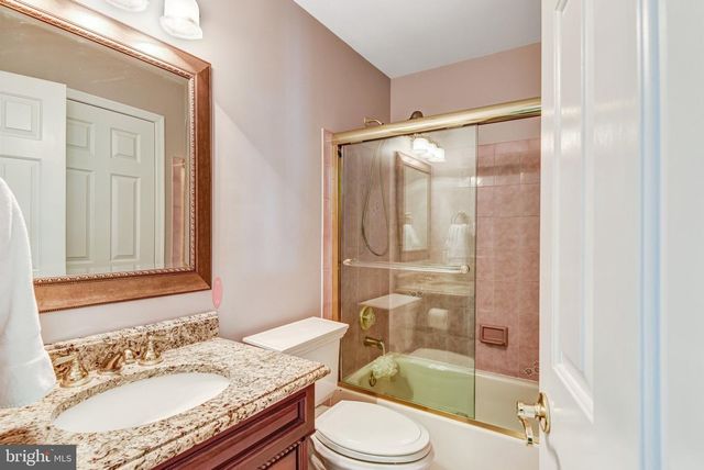 11224 DEVEREUX MANOR LN, Fairfax Station, VA 22039