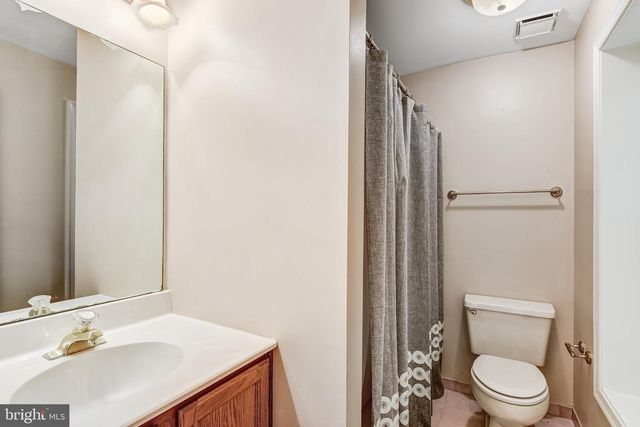 11224 DEVEREUX MANOR LN, Fairfax Station, VA 22039