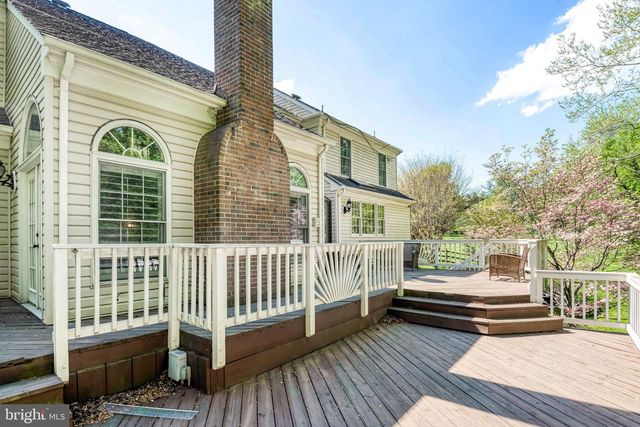 11224 DEVEREUX MANOR LN, Fairfax Station, VA 22039