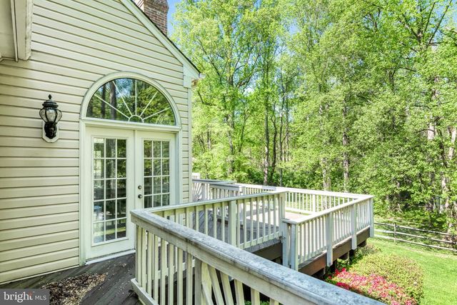 11224 DEVEREUX MANOR LN, Fairfax Station, VA 22039