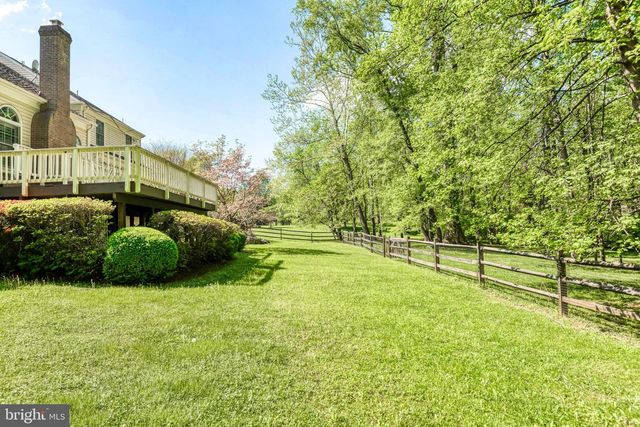 11224 DEVEREUX MANOR LN, Fairfax Station, VA 22039