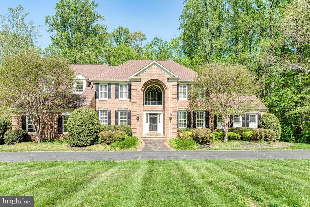 11224 DEVEREUX MANOR LN, Fairfax Station, VA 22039