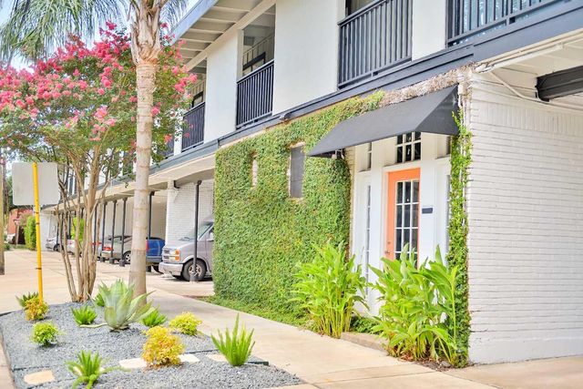 219 Marshall Street 114, Houston, TX 77006