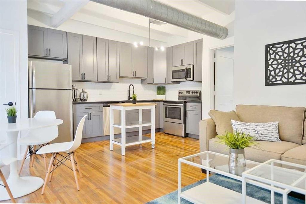 219 Marshall Street 114, Houston, TX 77006