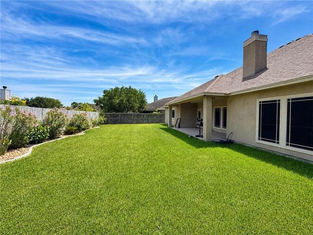 7622 Grenade Dr, Corpus Christi, TX 78414