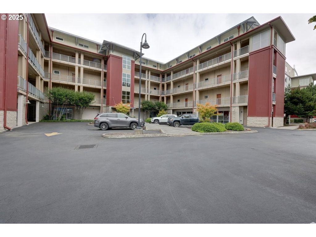 3930 Abbey Ln A210, Astoria, OR 97103